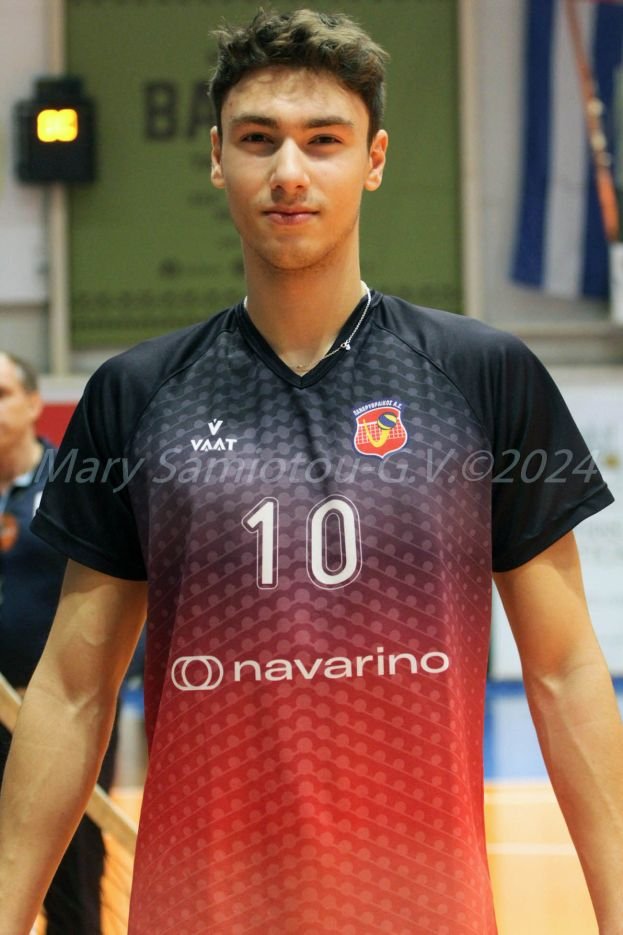 ΚΑΒΑΡΙΝΟΣ ΝΙΚΟΣ